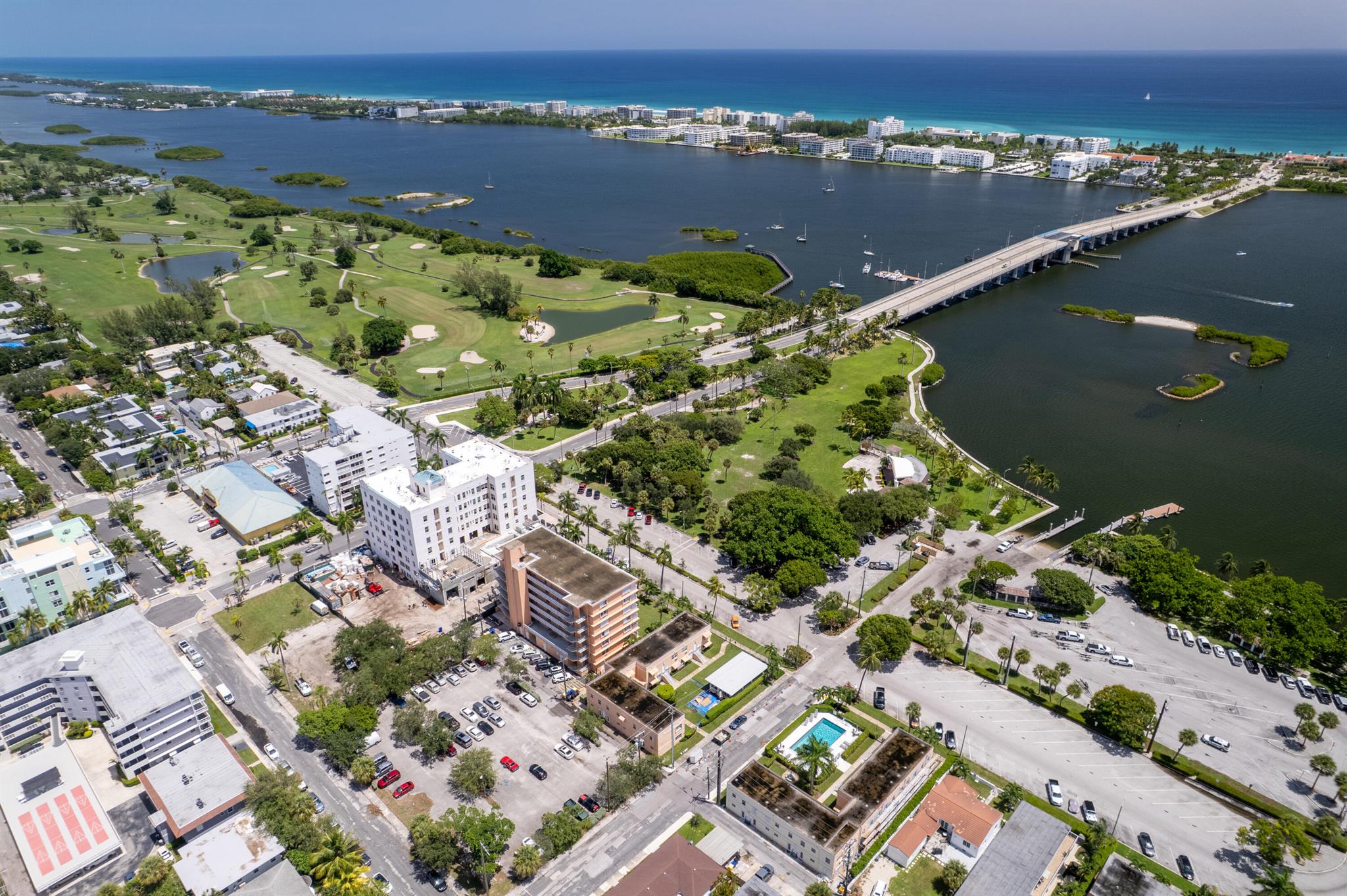 GULFSTREAM - Residential
