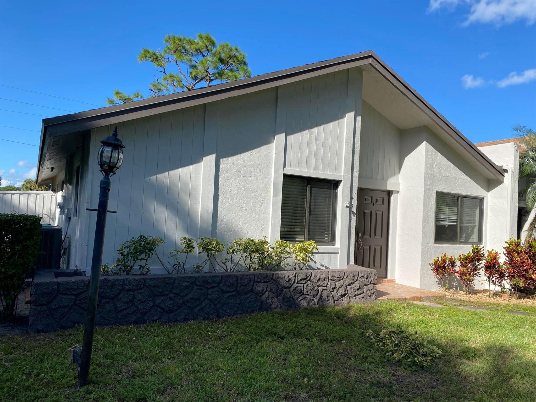 SHADYWOODS PH TWO - Residential Lease