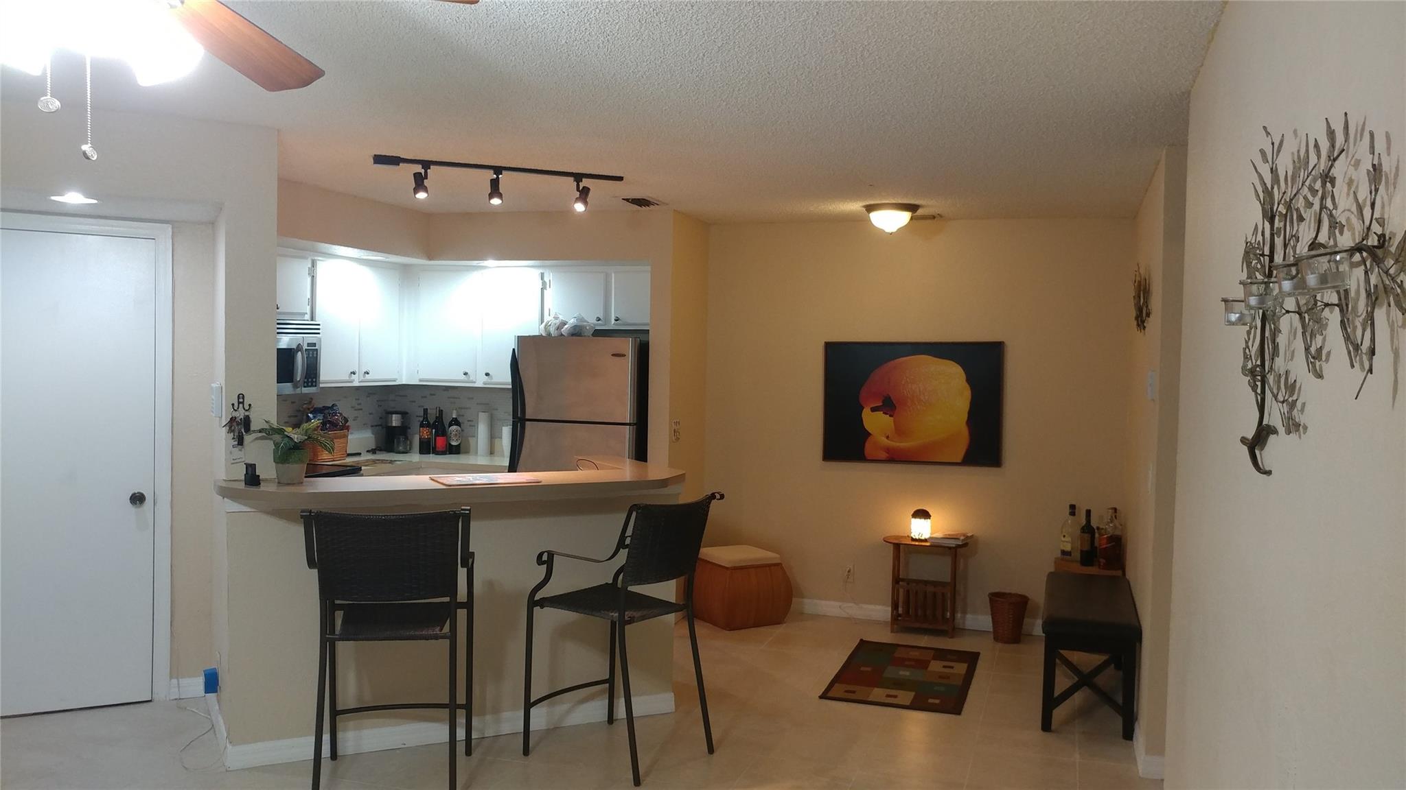 Coral Key - Residential Lease
