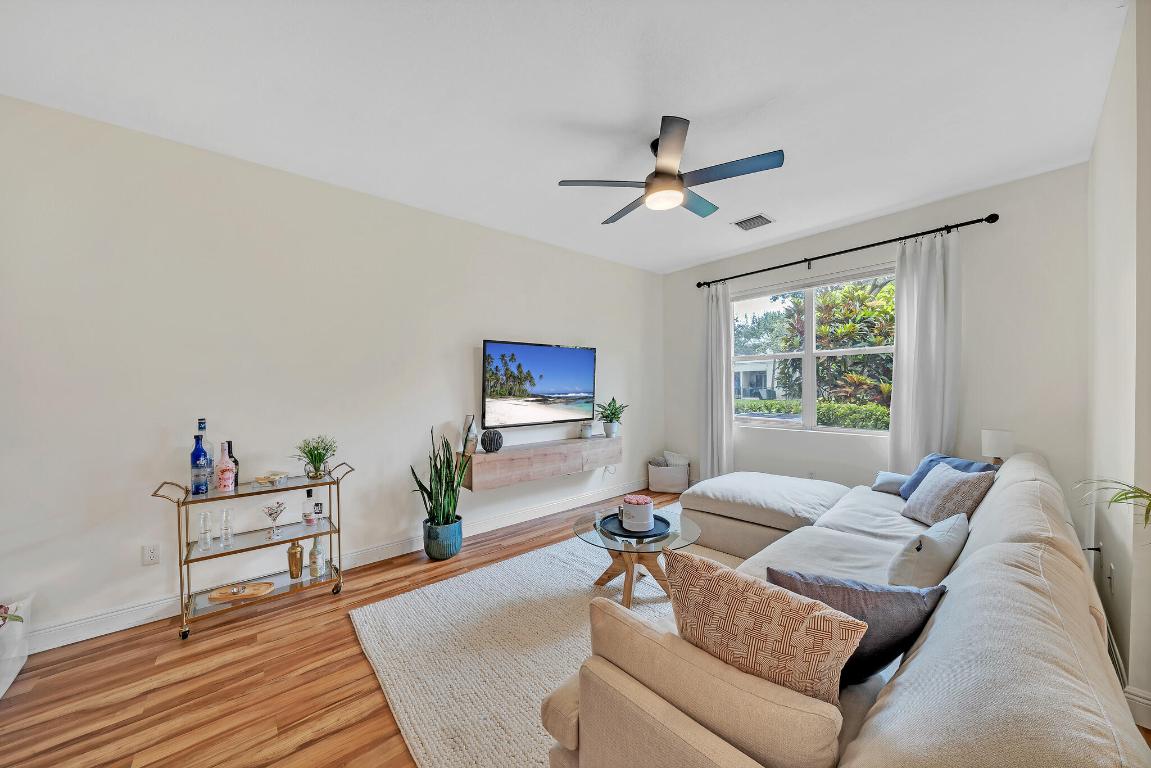 SEMINOLE GARDENS AT WOODBINE - Residential Lease