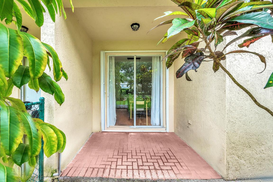 SEMINOLE GARDENS AT WOODBINE - Residential Lease