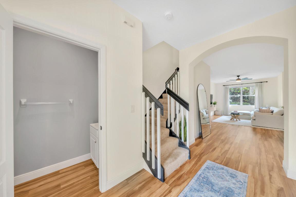 SEMINOLE GARDENS AT WOODBINE - Residential Lease