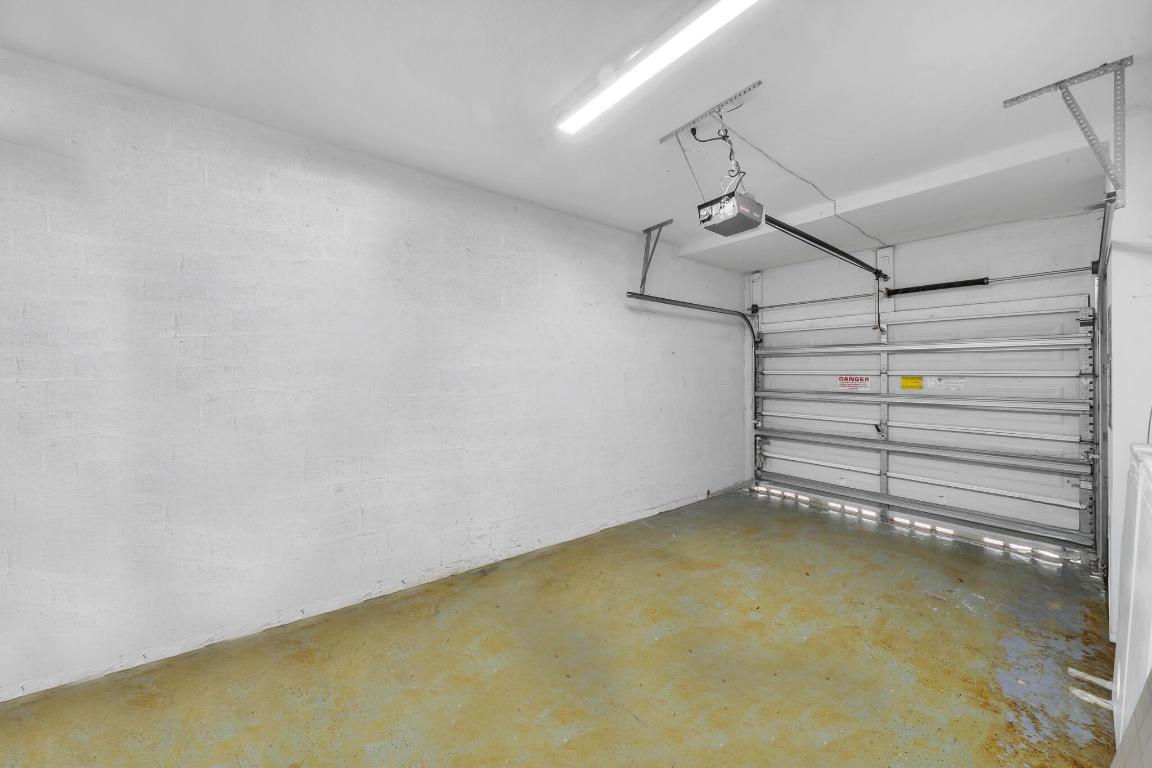 SEMINOLE GARDENS AT WOODBINE - Residential Lease