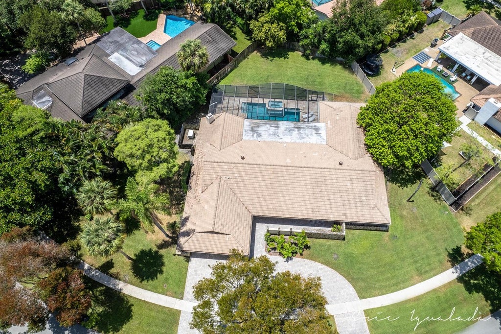 Photo of 6692 N Grande Drive, Boca Raton, FL 33433 (MLS # F10440697)