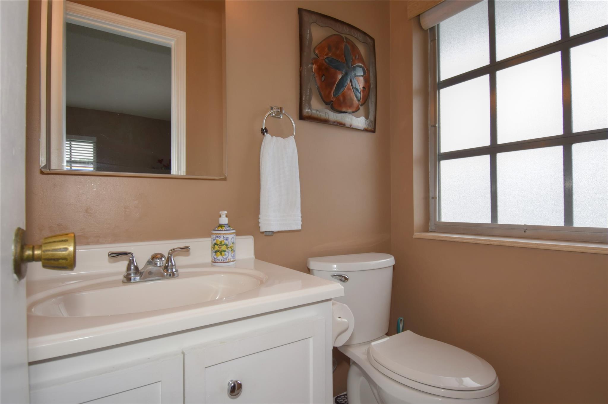 Imperial Point Colonnades - Residential