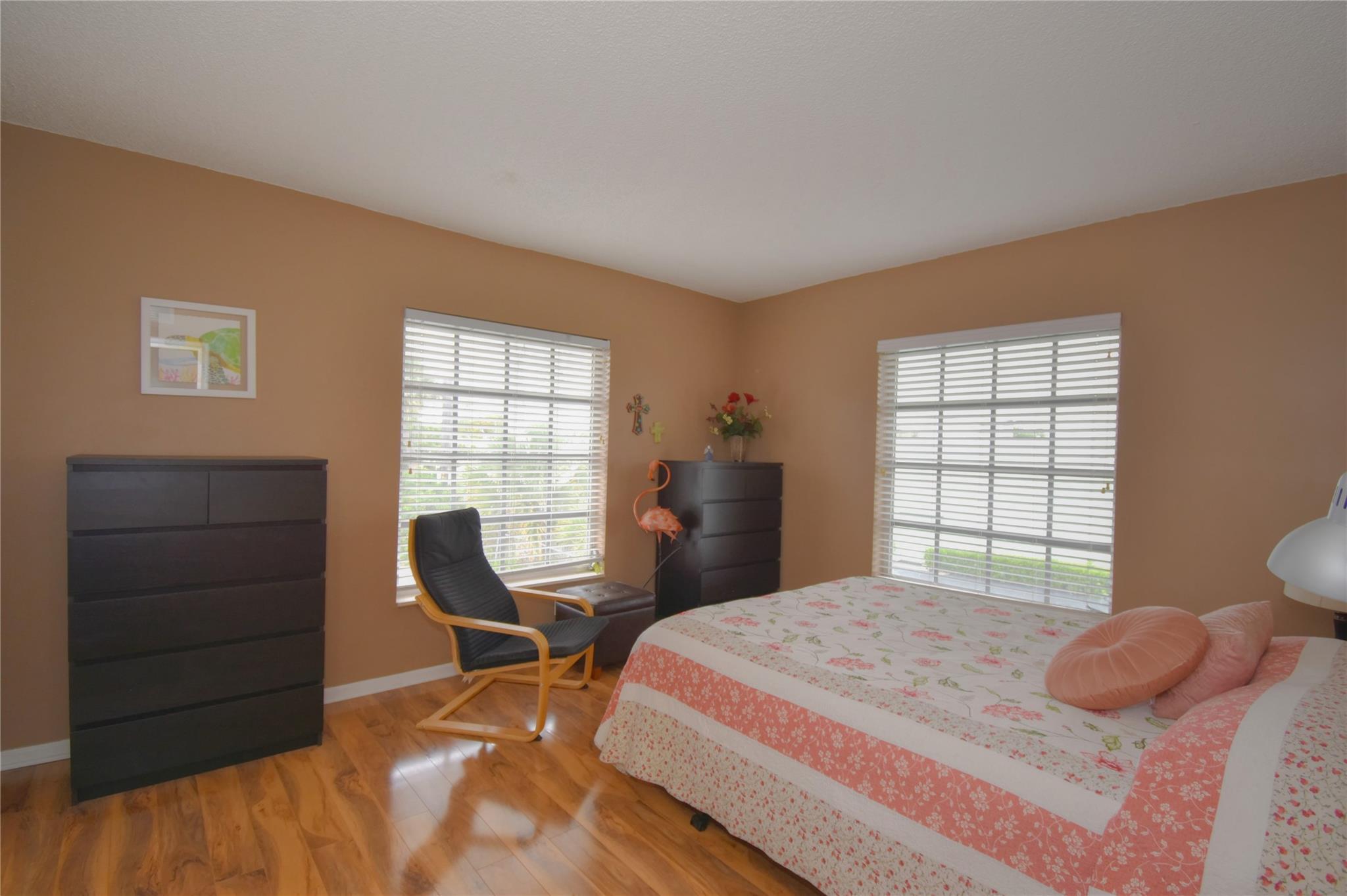 Imperial Point Colonnades - Residential