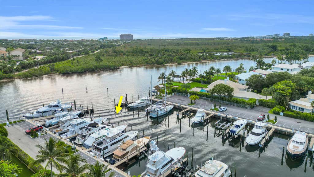 Photo of 14410 Palmwood Road, Palm Beach Gardens, FL 33410 (MLS # B26052444)