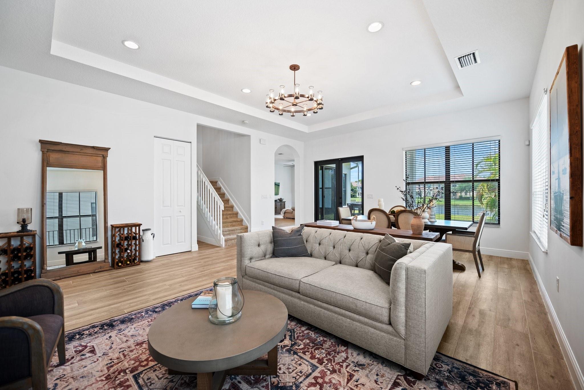 8331 NW 40th St
