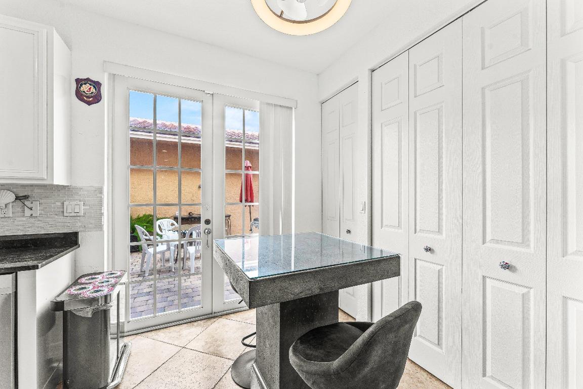 CANTERBURY PLACE - Residential Lease