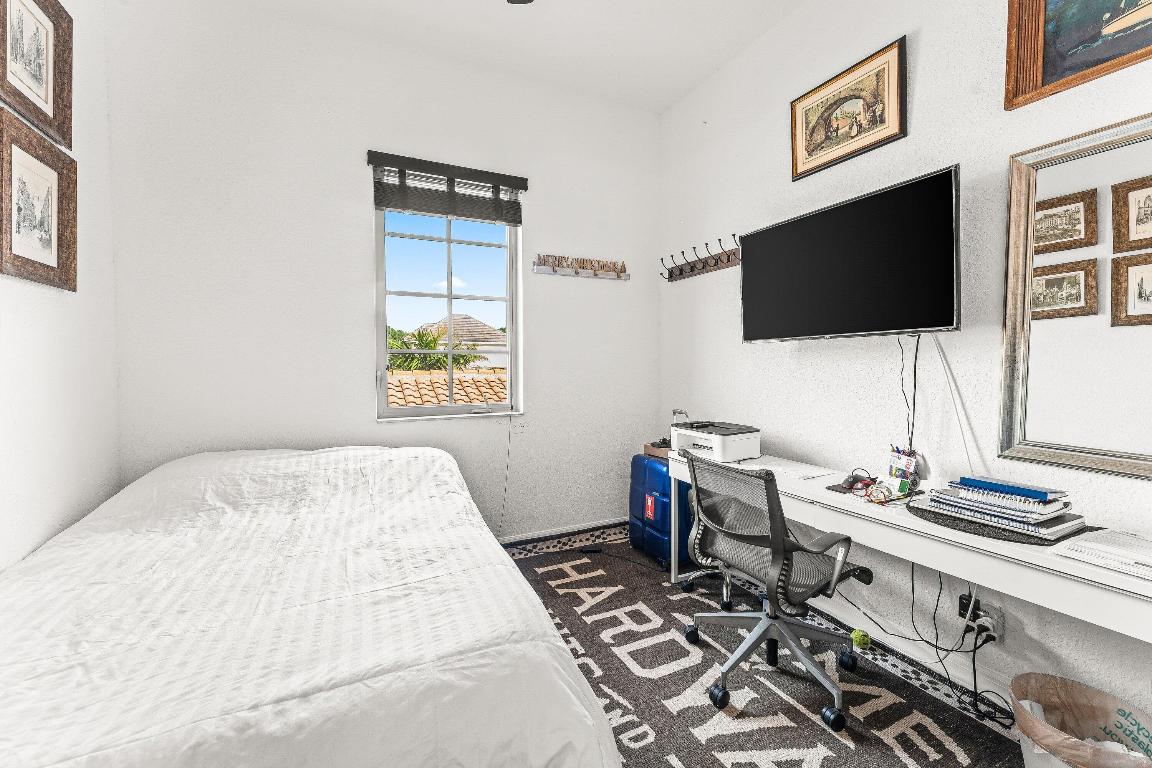 CANTERBURY PLACE - Residential Lease