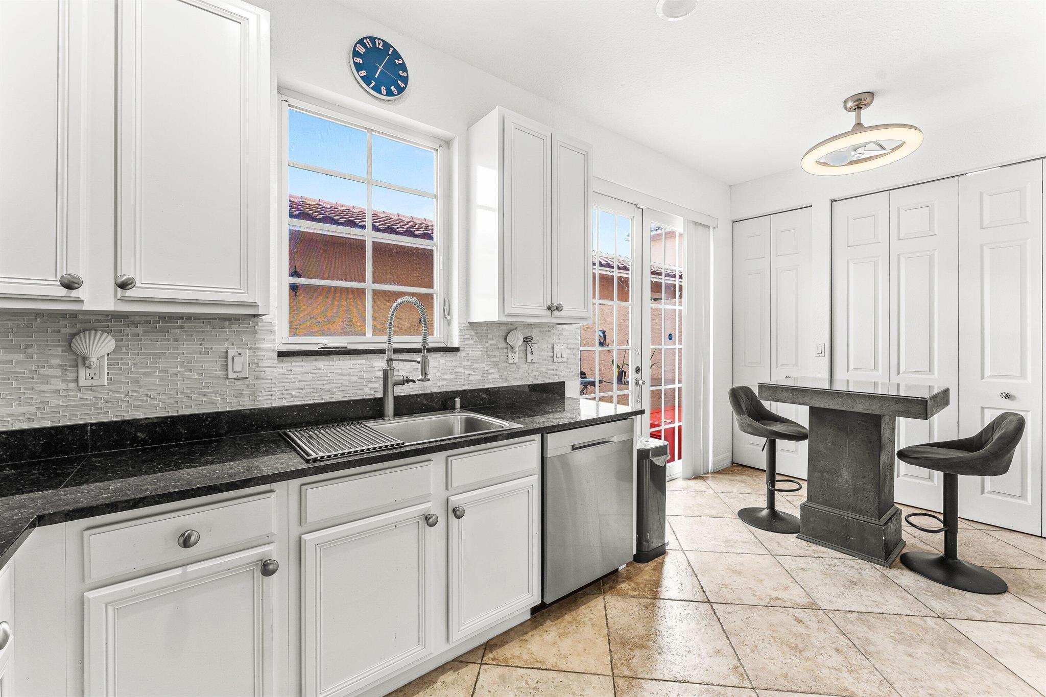 CANTERBURY PLACE - Residential Lease