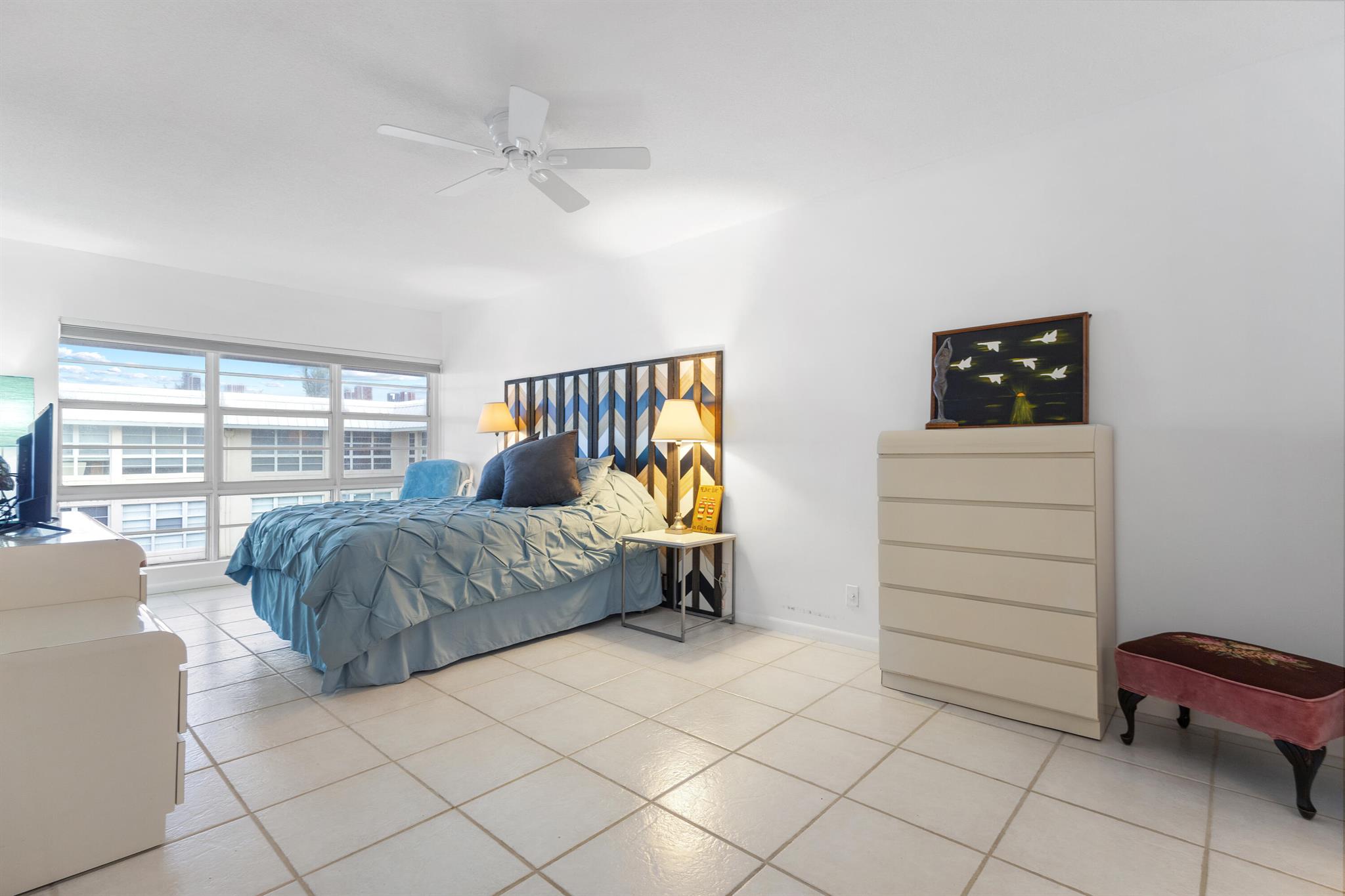 3851 N Ocean Boulevard 404