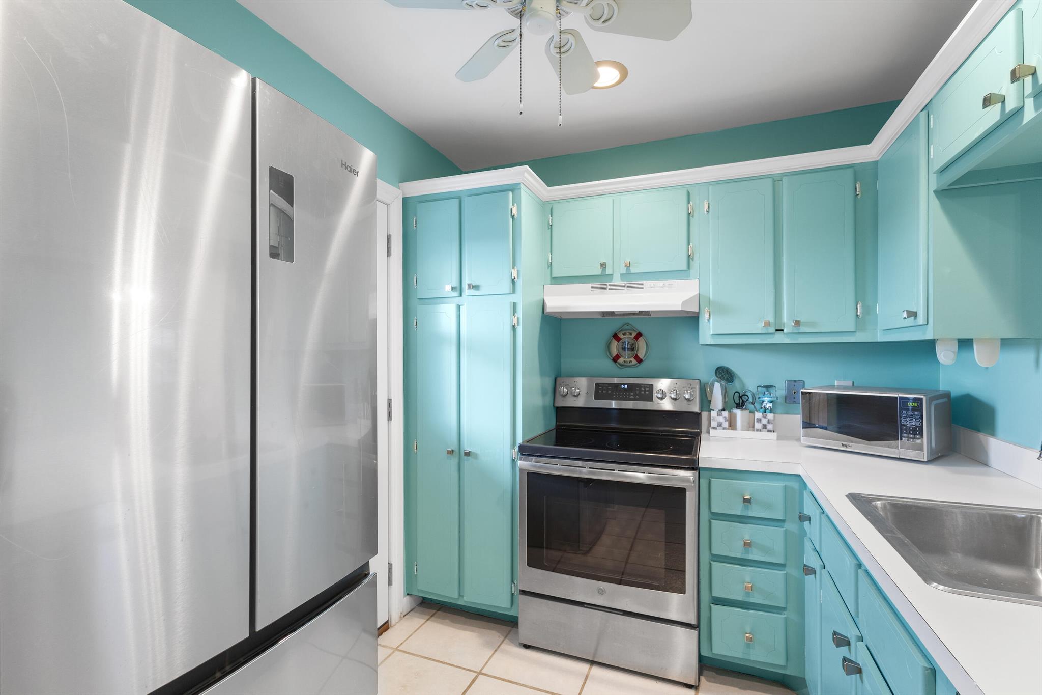 3851 N Ocean Boulevard 404