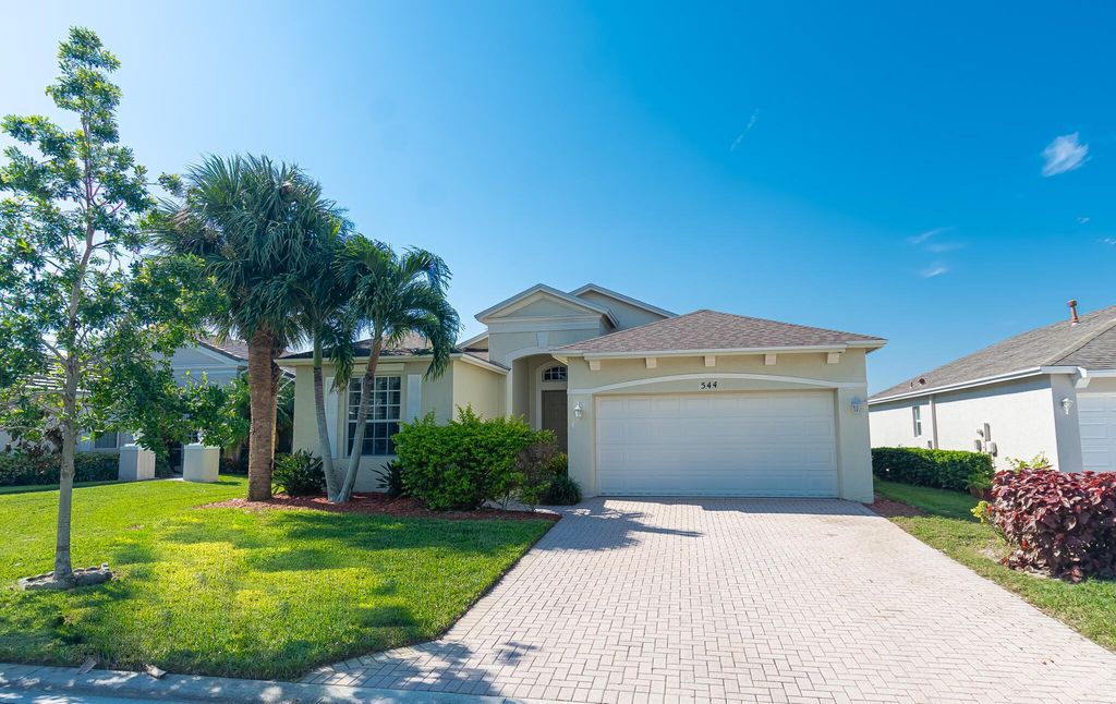 Photo of 544 SW Indian Key Drive, Port Saint Lucie, FL 34986 (MLS # R11102615)