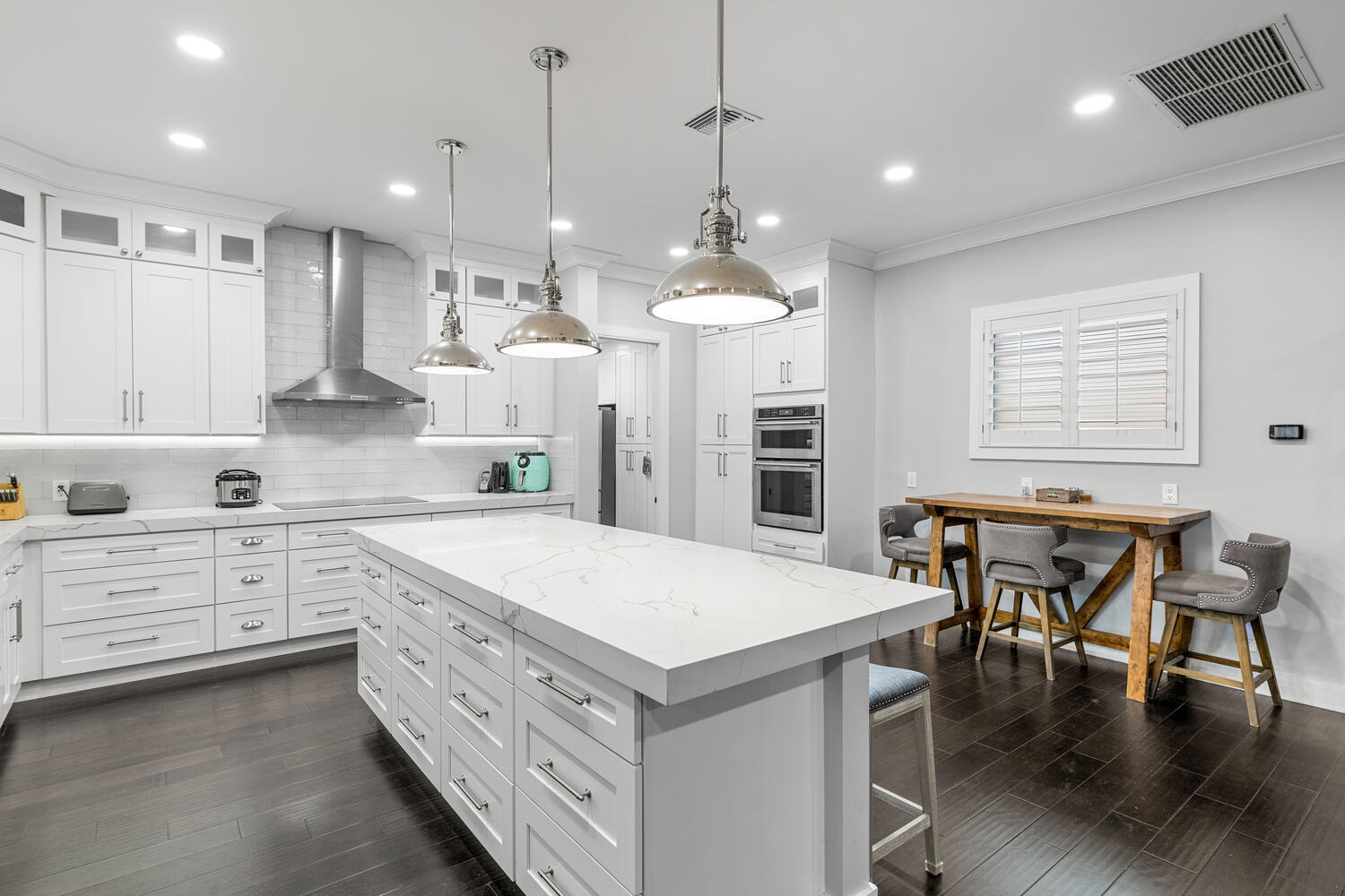 9241 Madewood Court