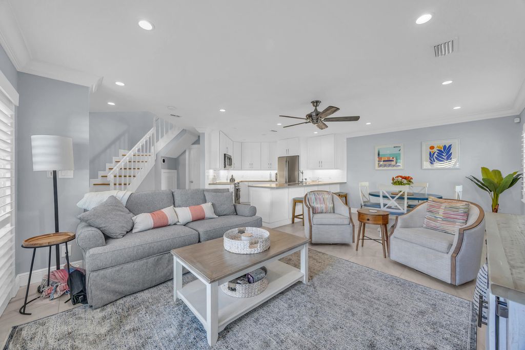 Photo of 234 Seabreeze Circle, Jupiter, FL 33477 (MLS # R11167920)