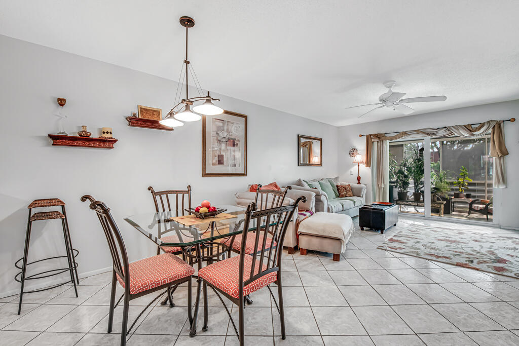 12022 W Greenway Drive 204