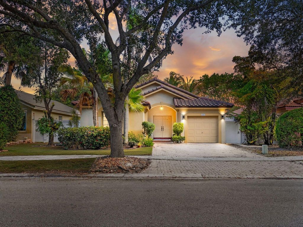 Photo of 181 SW 203rd Avenue, Pembroke Pines, FL 33029 (MLS # B26033222)