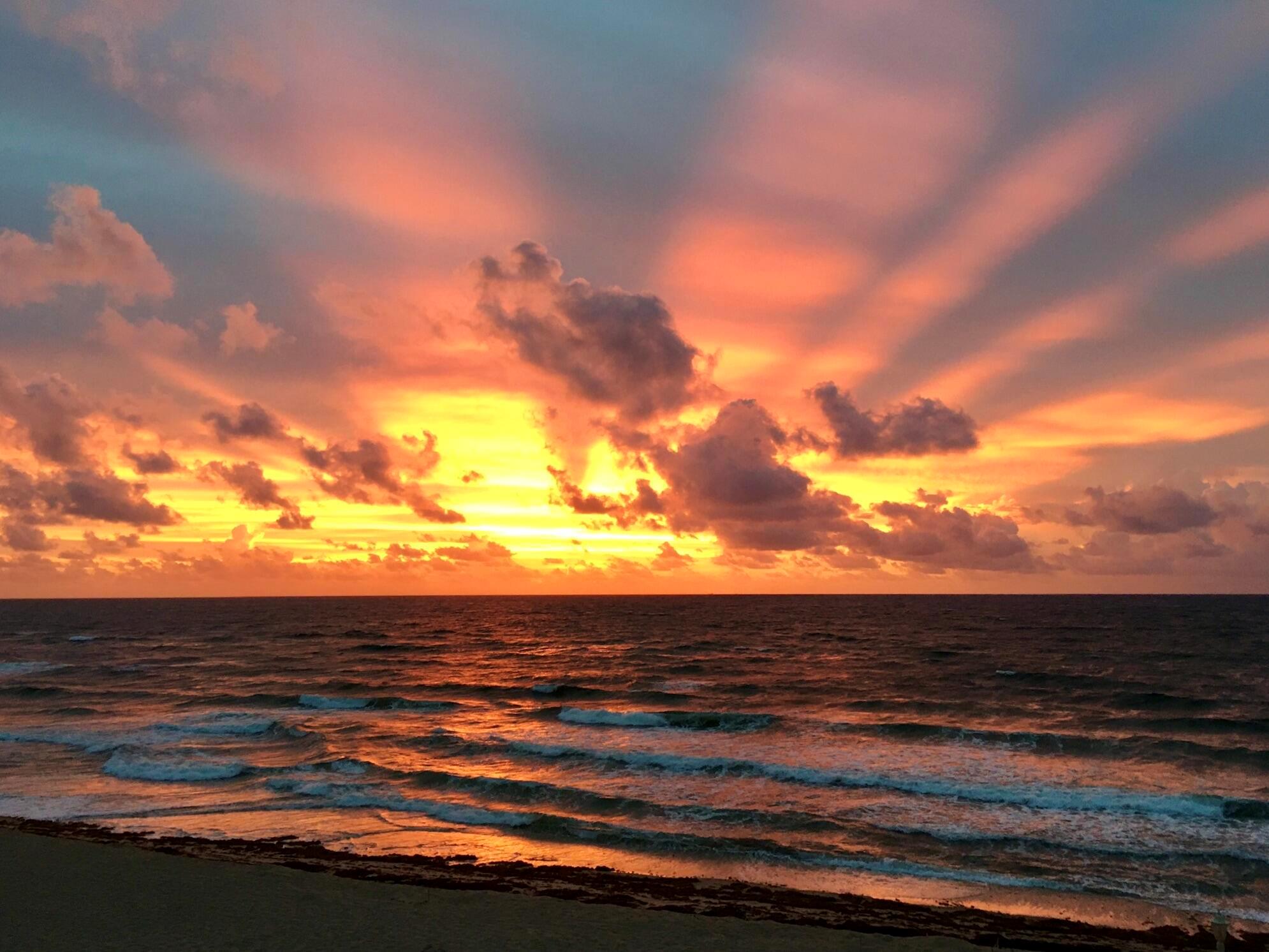 CLARIDGES I CONDO - Residential