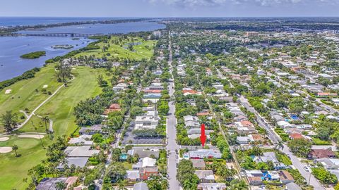 A home in Lake Worth Beach