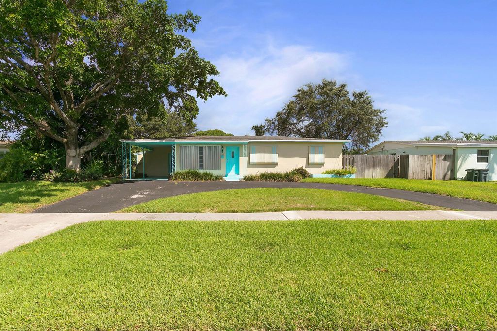 Photo of 541 Ebbtide Drive, North Palm Beach, FL 33408 (MLS # R11000846)