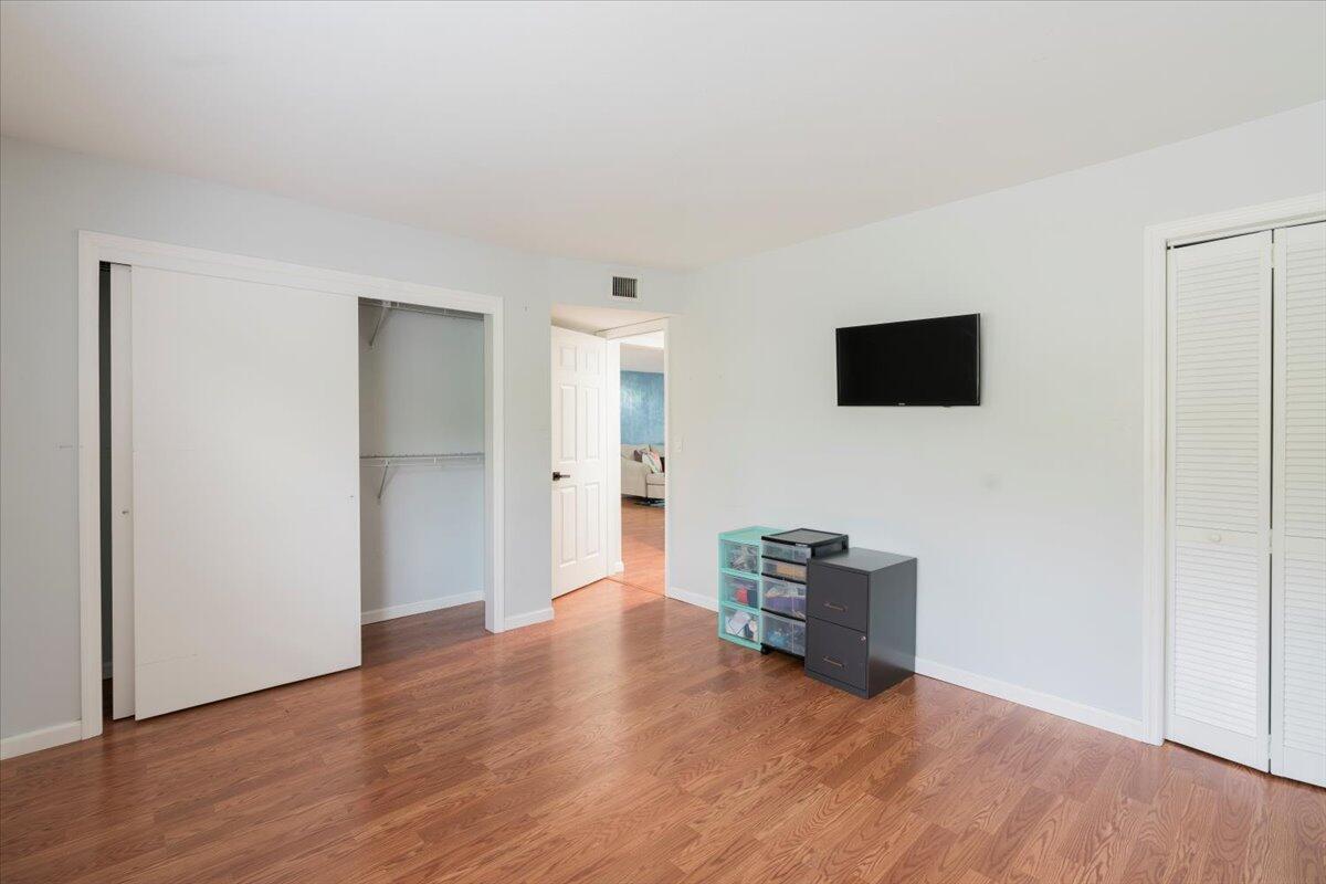 INDIAN PINES CONDO - Residential