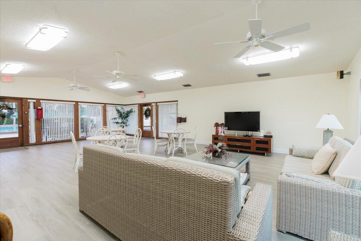 INDIAN PINES CONDO - Residential