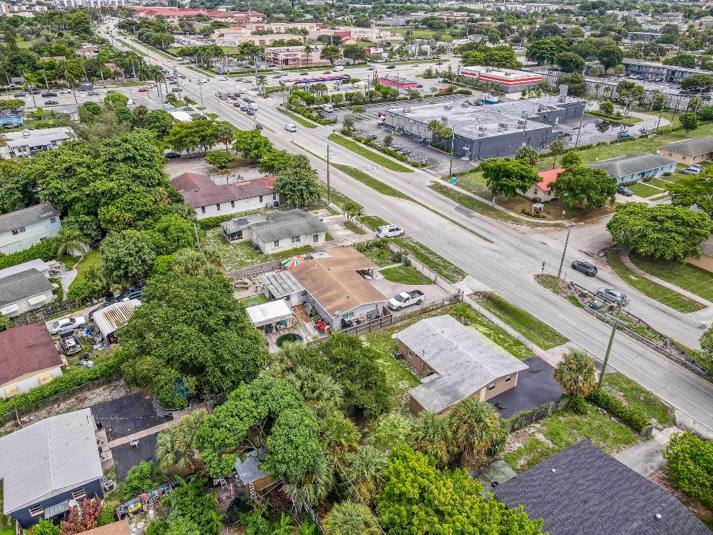 ROOSEVELT ESTATES - Residential