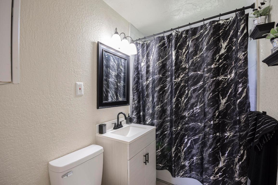 ROOSEVELT ESTATES - Residential