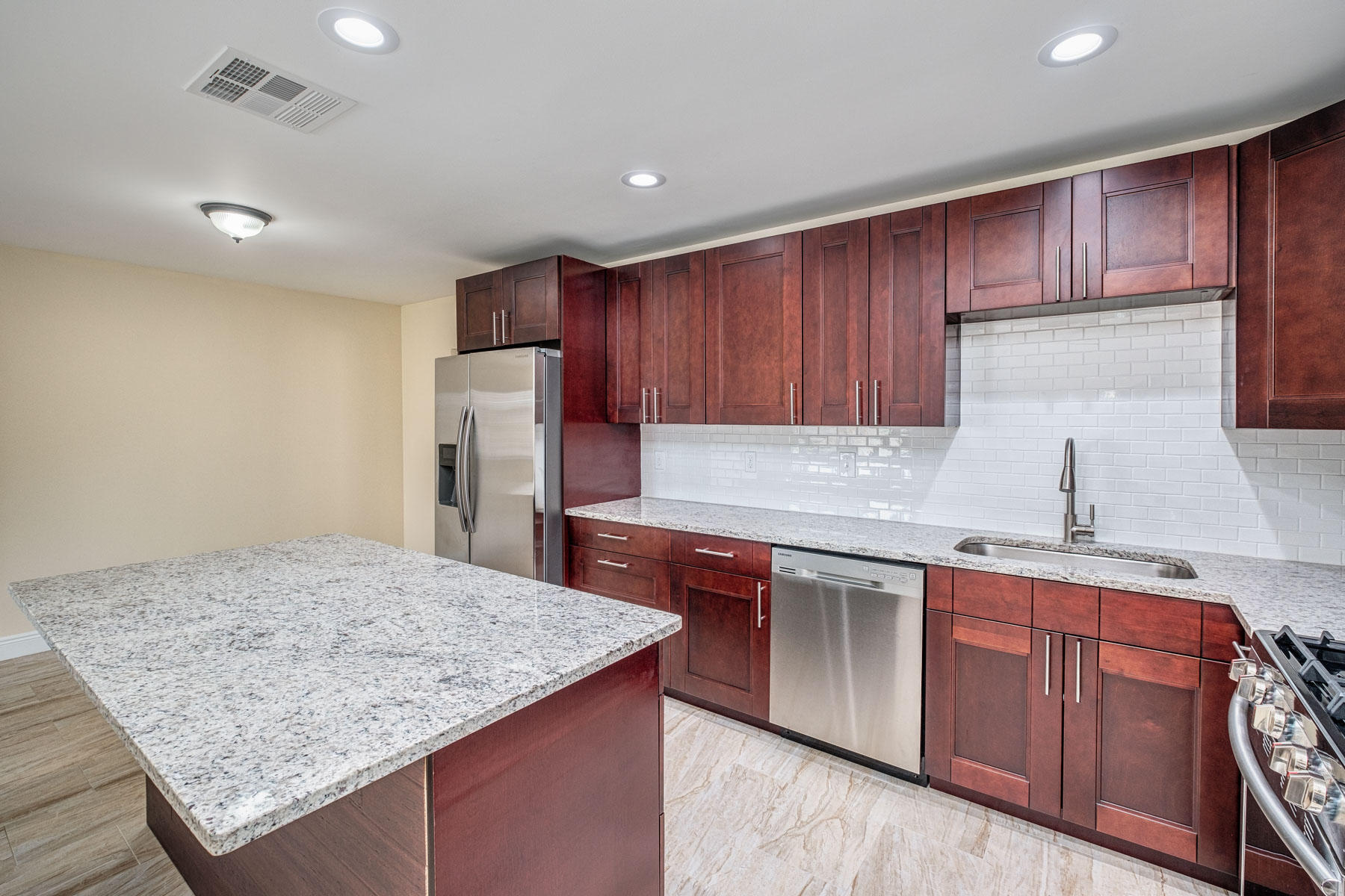 Floral Park - Residential