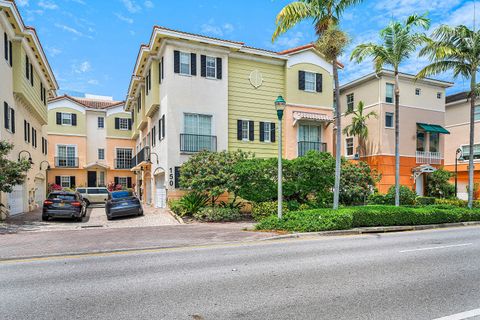 Photo of 150 NE 6th Avenue #P, Delray Beach, FL 33483 (MLS # B26022907)