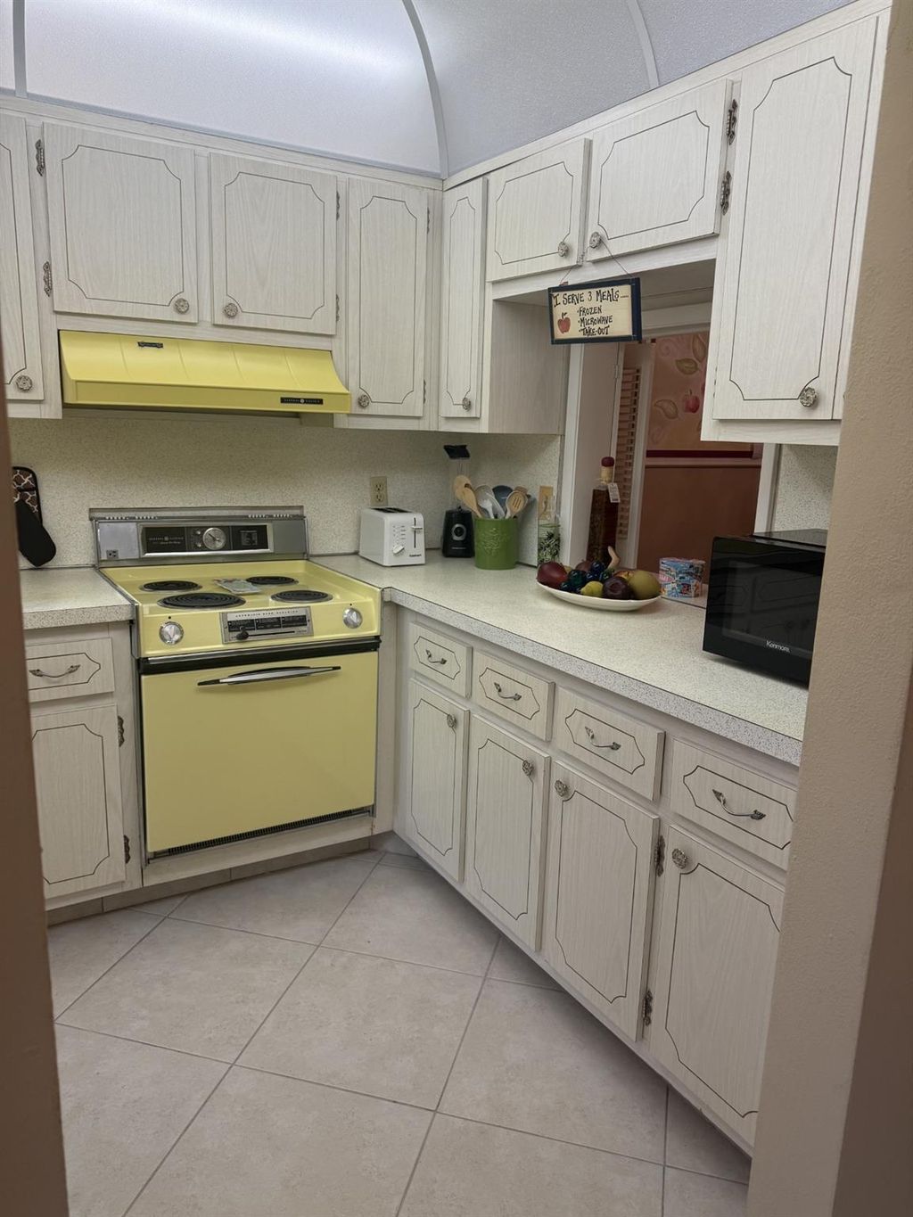 Photo of 2050 NE 39th St #211W, Lighthouse Point, FL 33064 (MLS # F10533363)