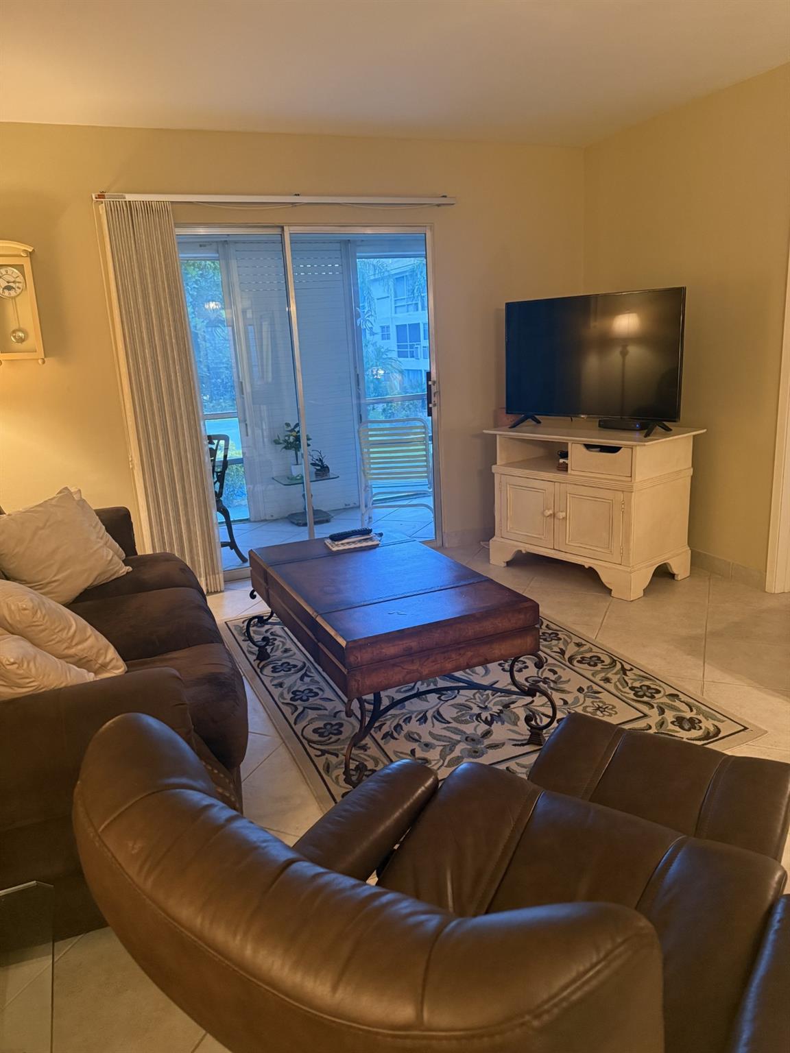 Lighthouse Point Gardens - Residential