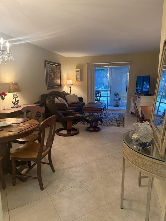 Lighthouse Point Gardens - Residential