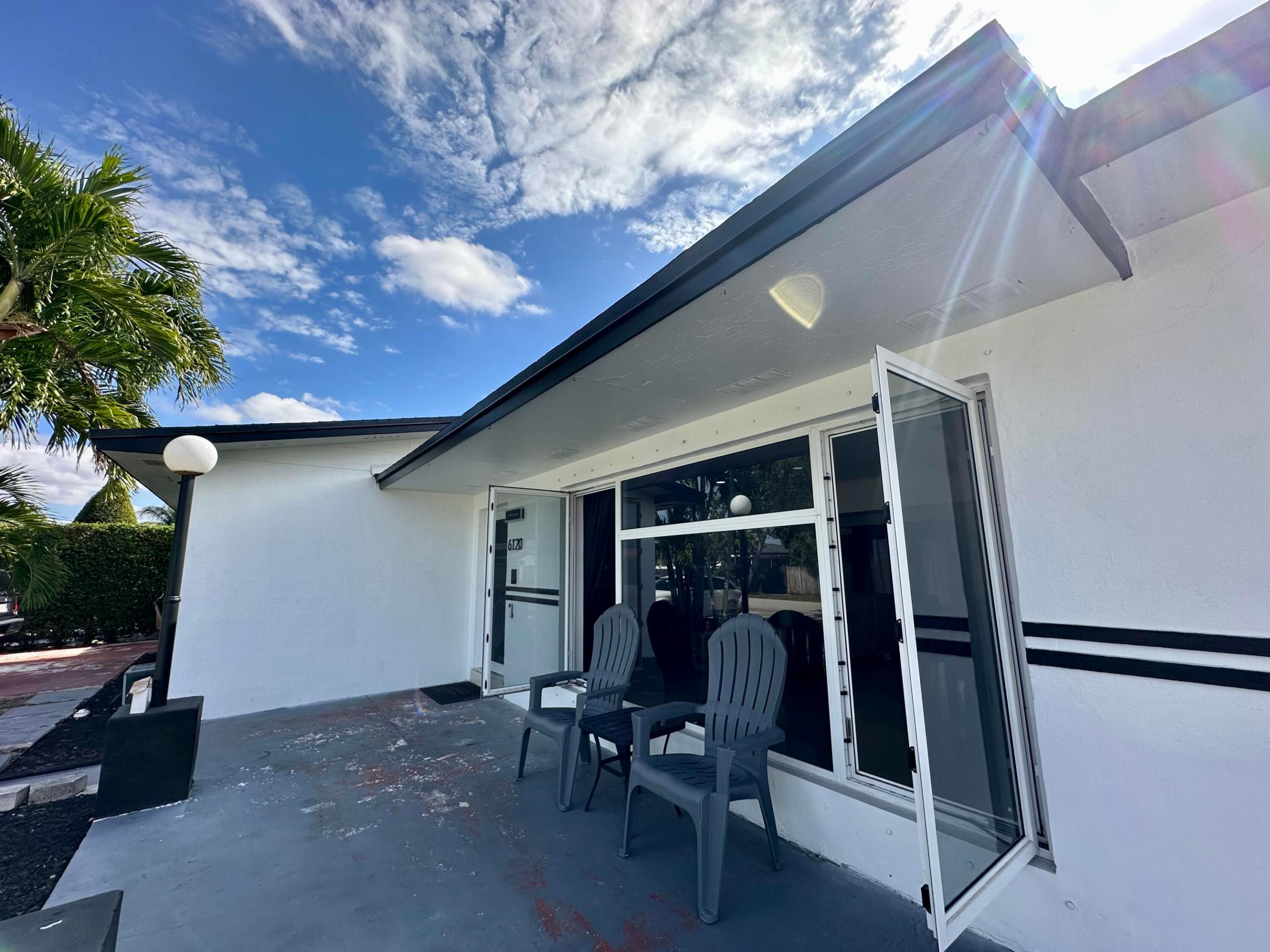 PALM SPRINGS SUB SEC B 4TH ADDN - Residential