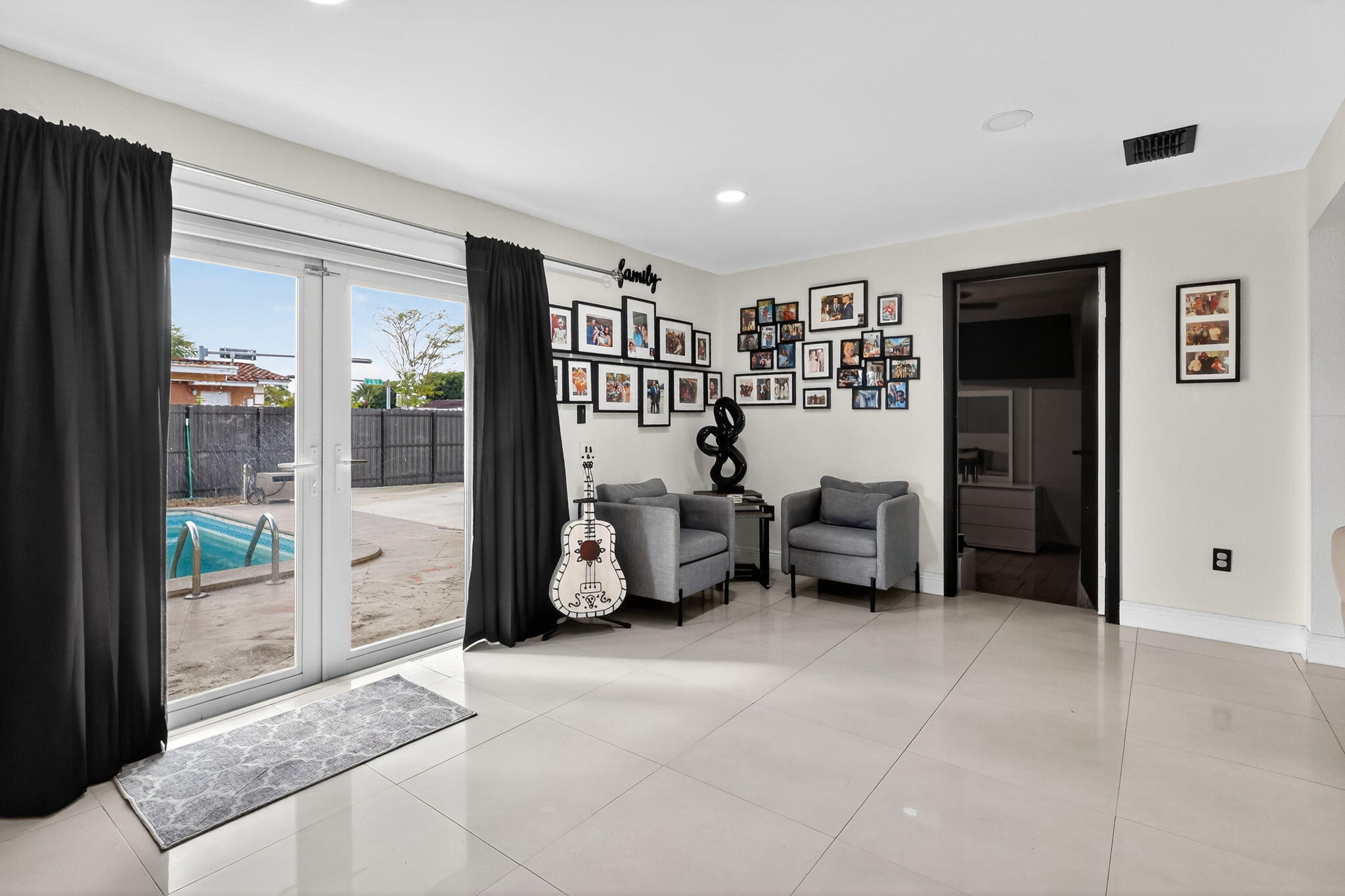 PALM SPRINGS SUB SEC B 4TH ADDN - Residential