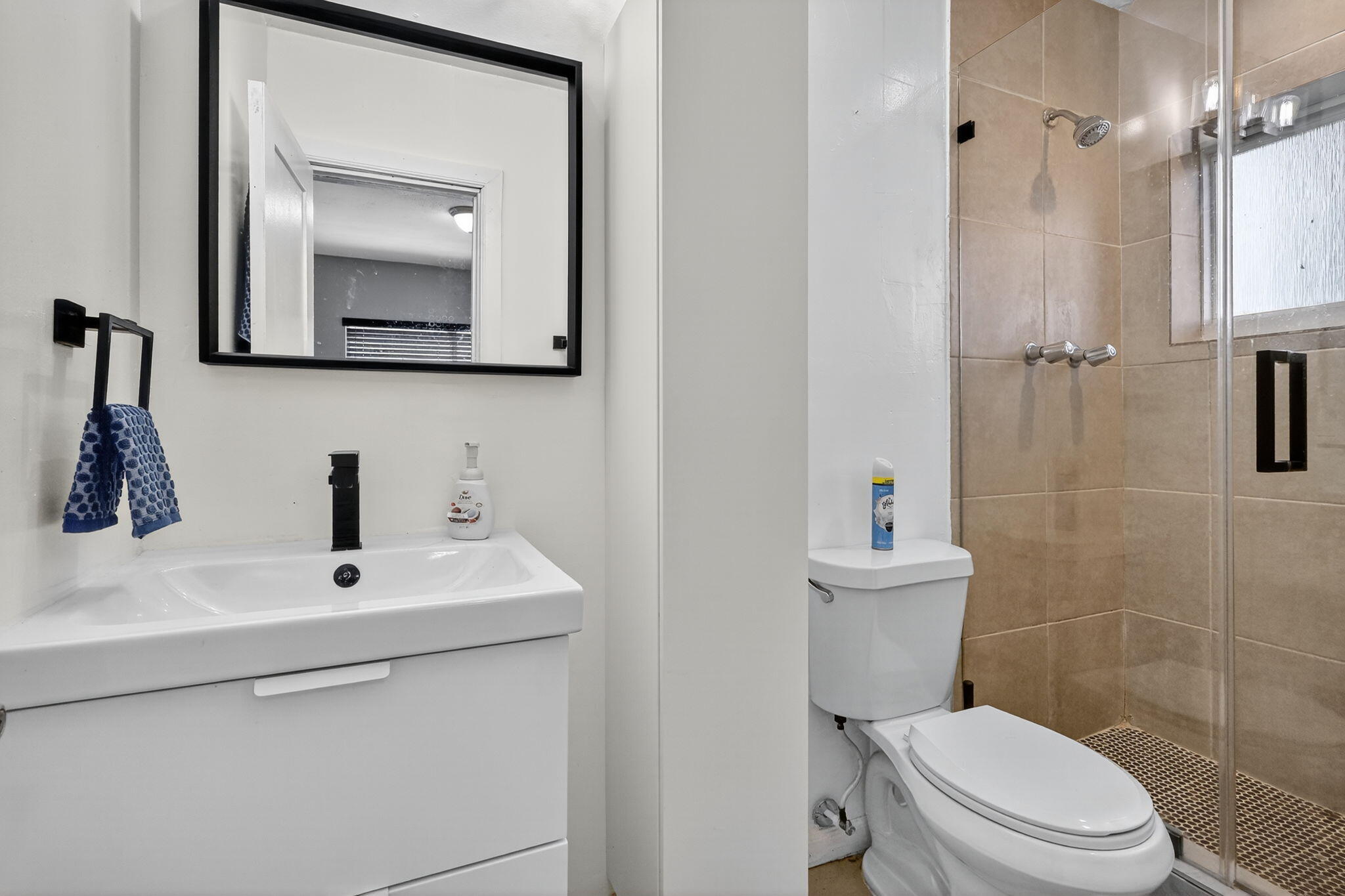 PALM SPRINGS SUB SEC B 4TH ADDN - Residential