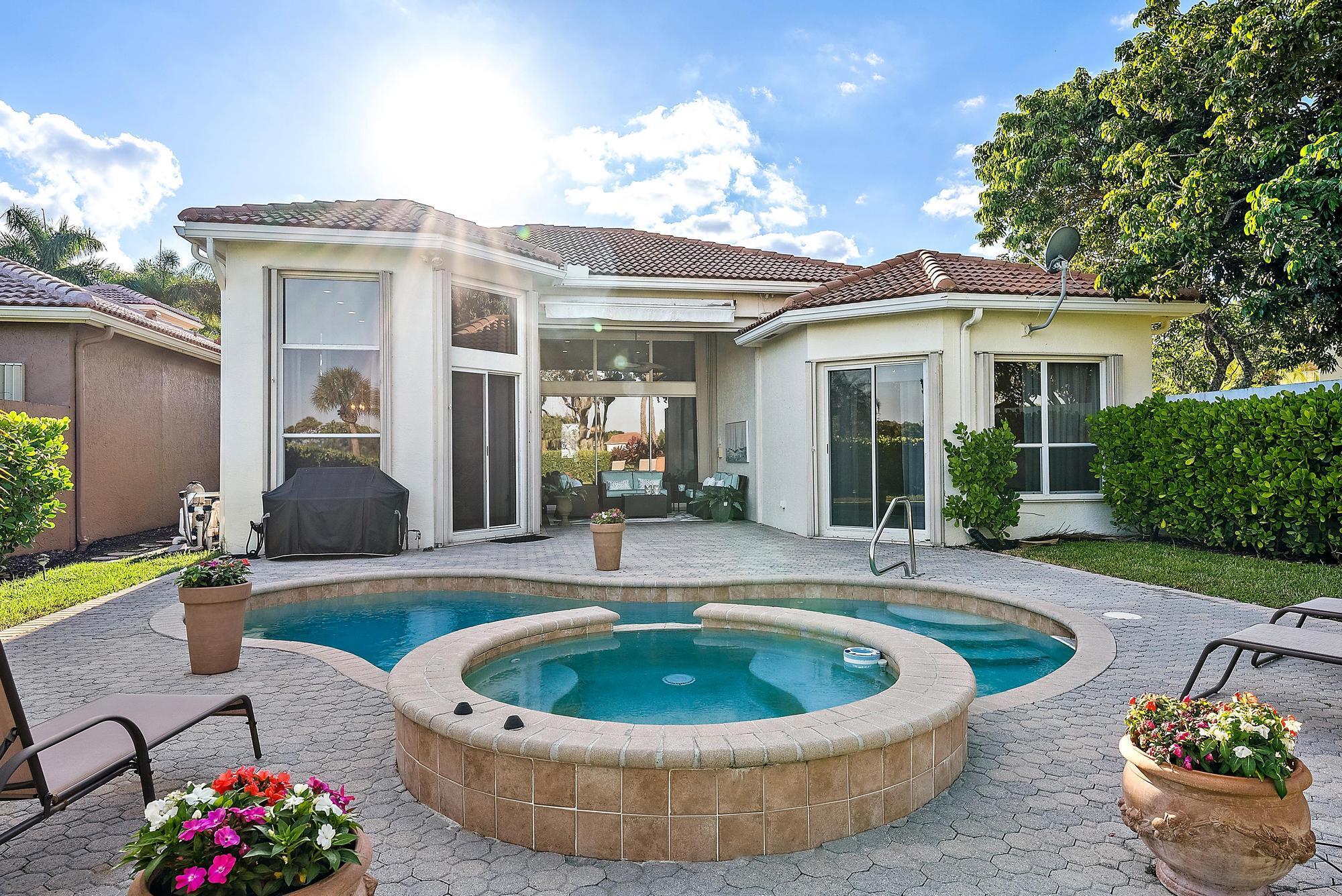 IBIS GOLF AND COUNTRY CLU - Residential