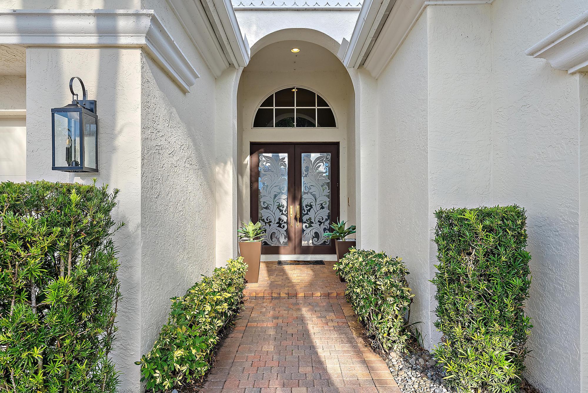 IBIS GOLF AND COUNTRY CLU - Residential