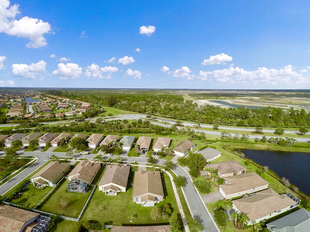 Photo of 9563 SW Flowermound Circle, Port Saint Lucie, FL 34987 (MLS # B26082329)