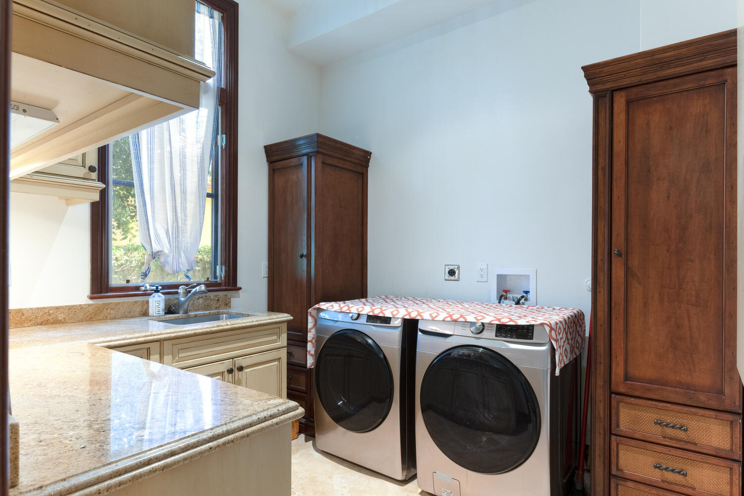 BLUE BAYOU - Residential