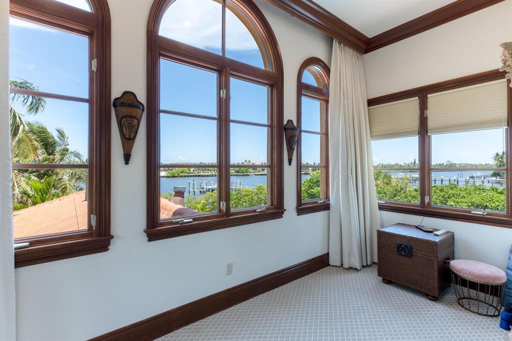 BLUE BAYOU - Residential