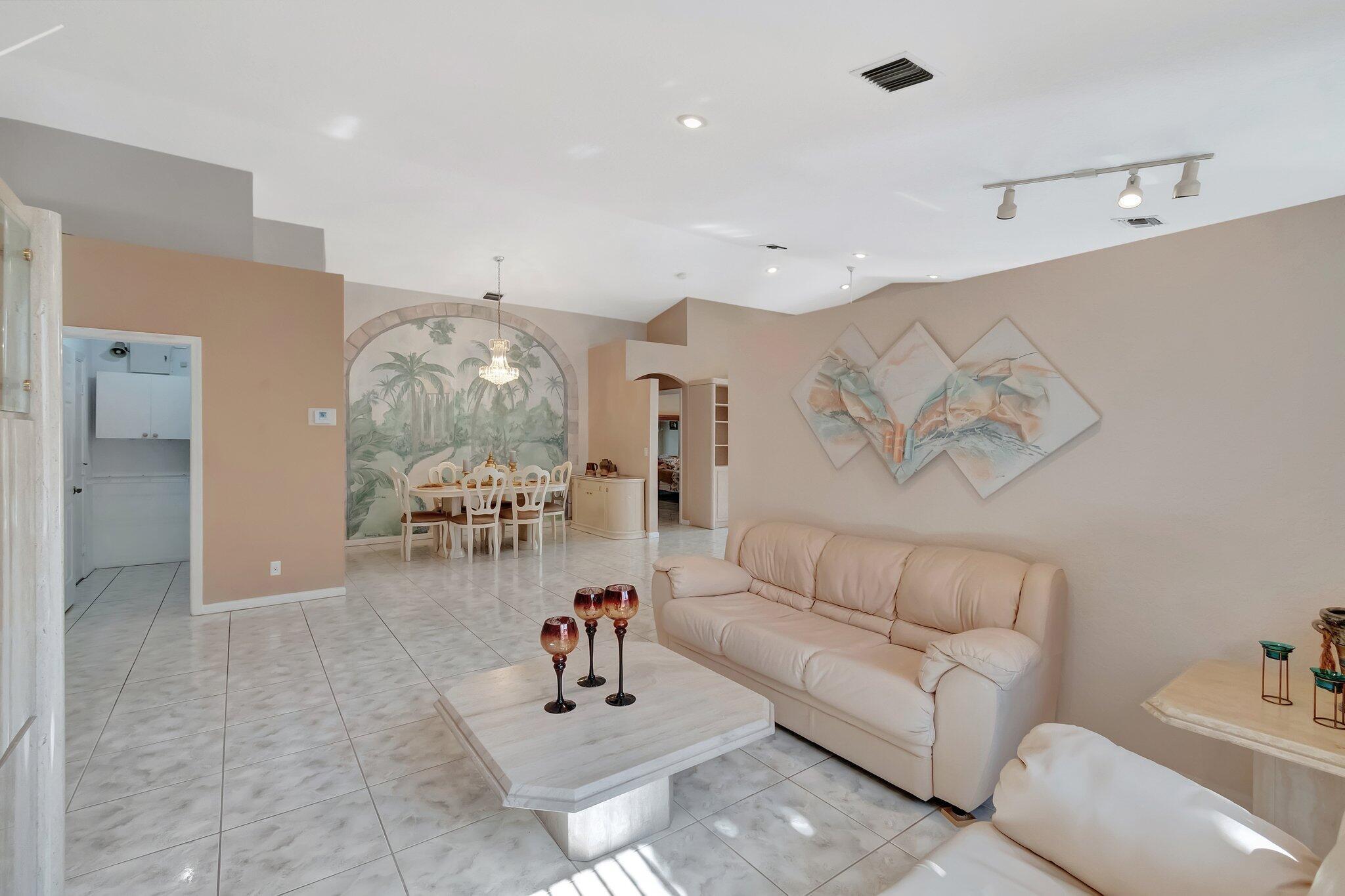 GROVE ISLE - Residential