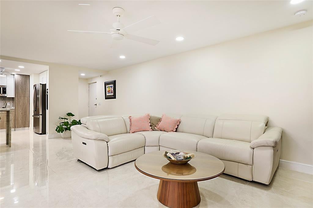 2800 N OCEAN Drive B-9A