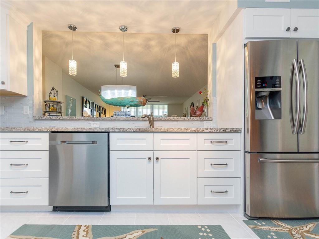 1147 Hillsboro Mile 209