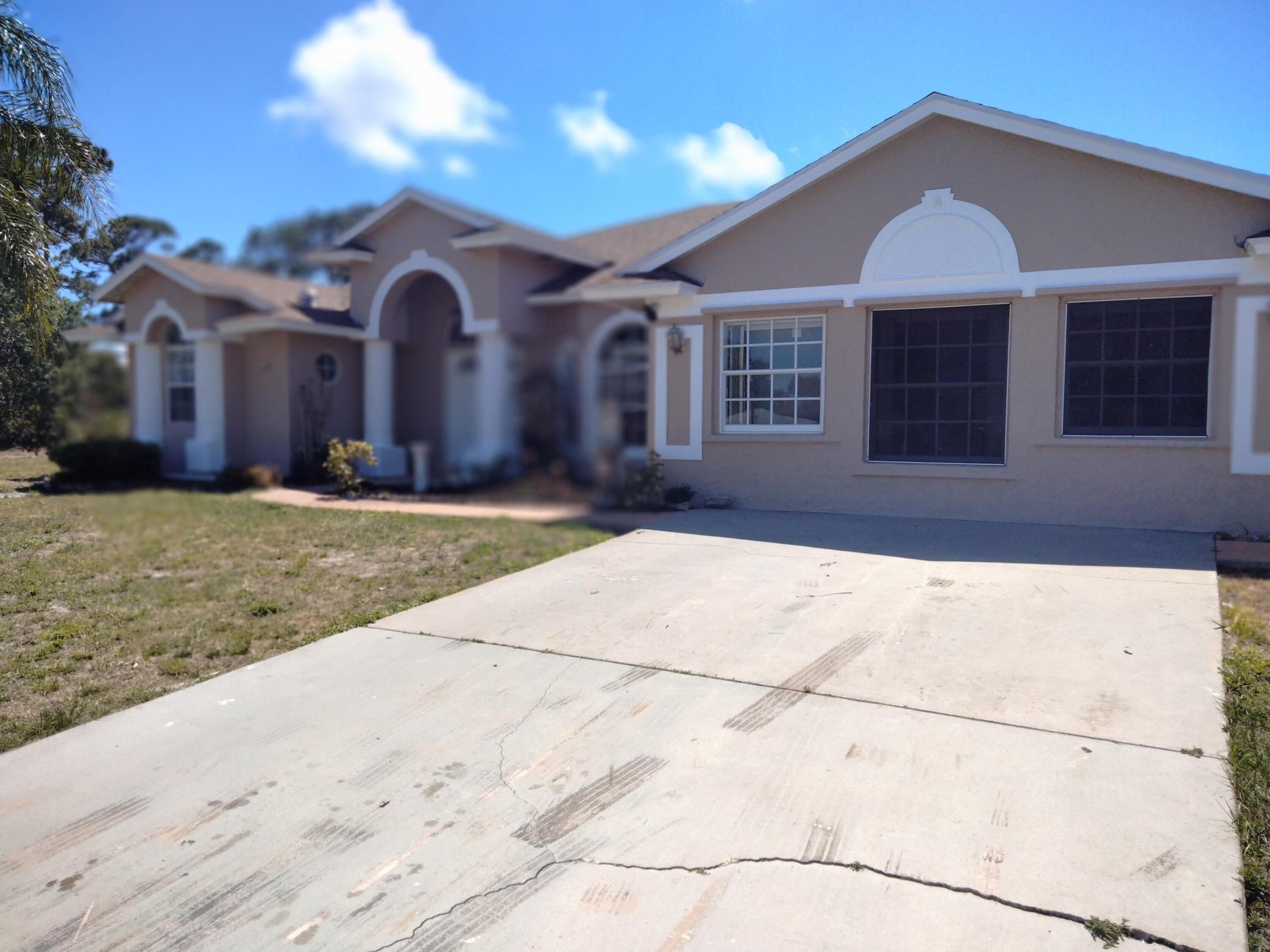 PORT ST LUCIE SECTION 41 - Residential Lease