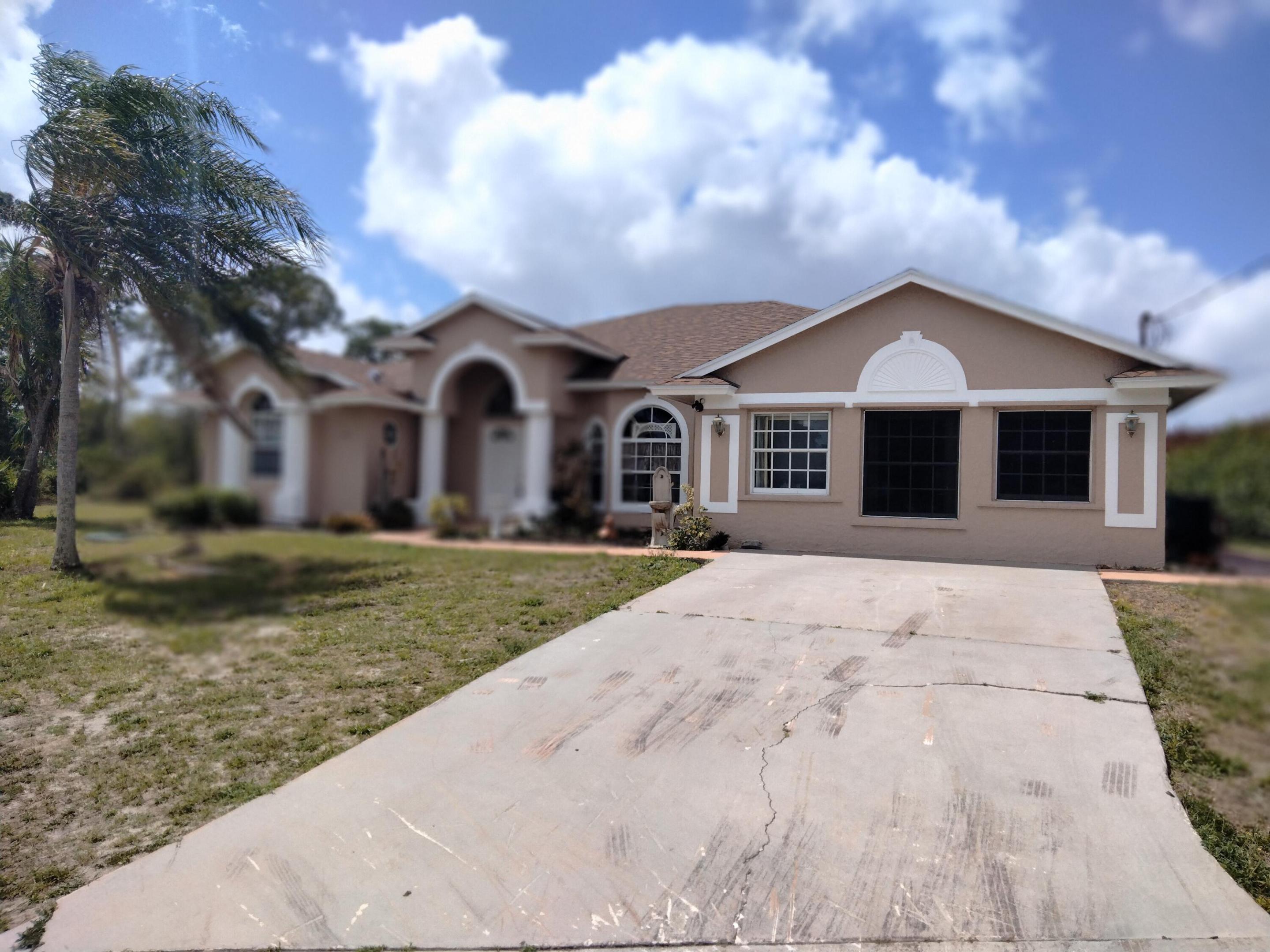 PORT ST LUCIE SECTION 41 - Residential Lease