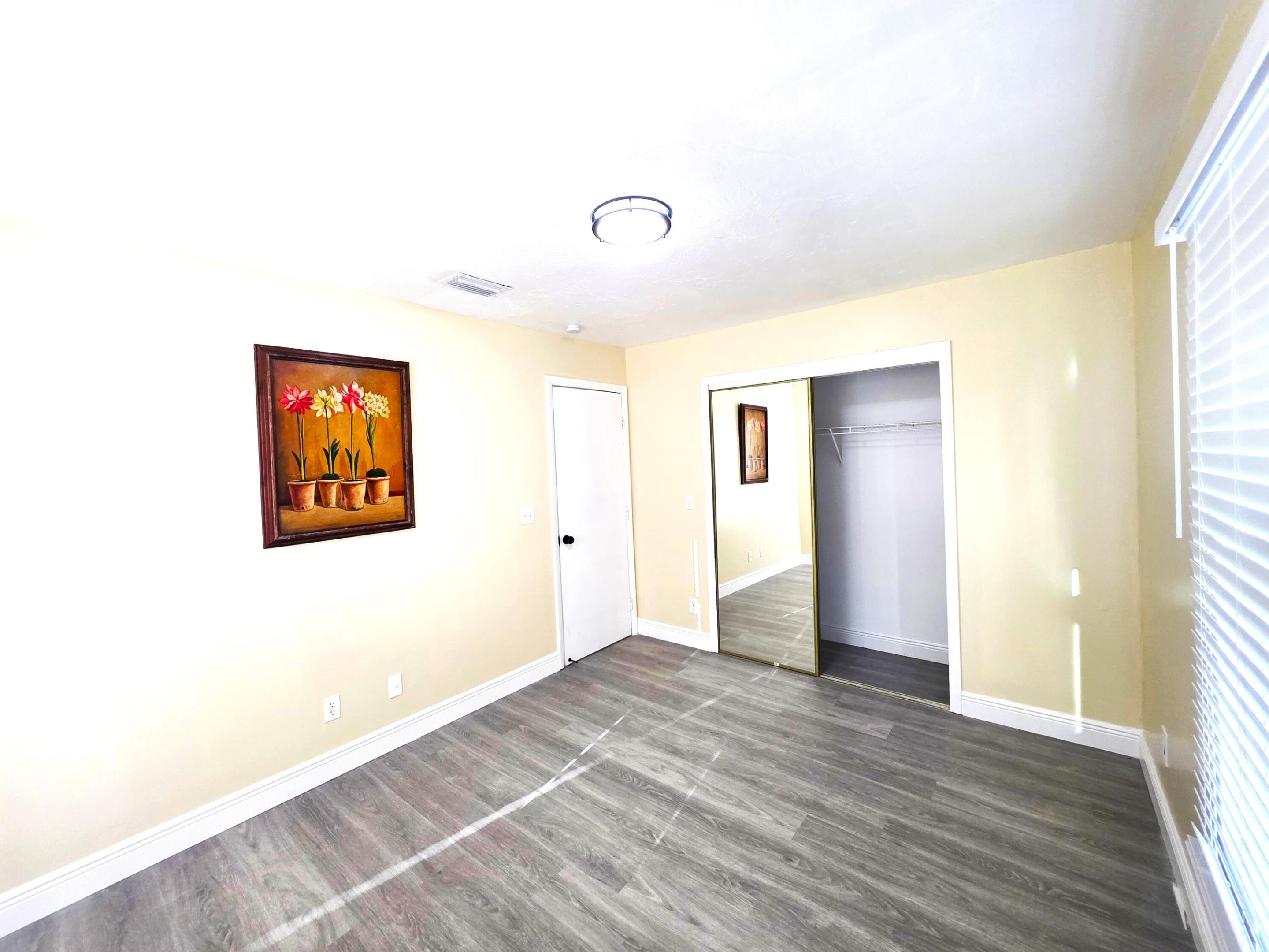 DIXIE HEIGHTS UNIT NO 3 - Residential Lease