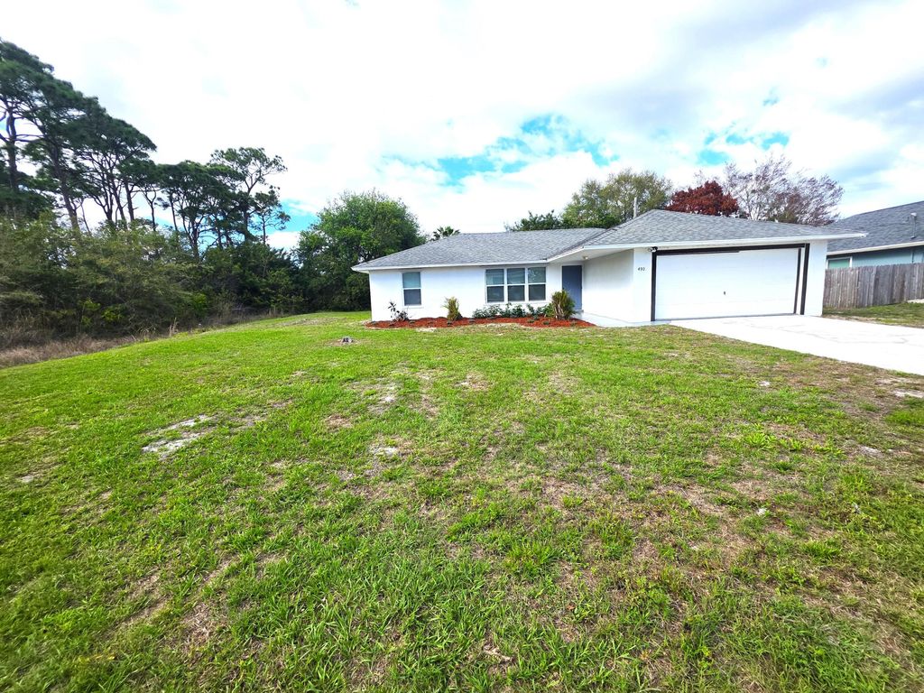 Photo of 490 13th Lane SW, Vero Beach, FL 32962 (MLS # B26005869)