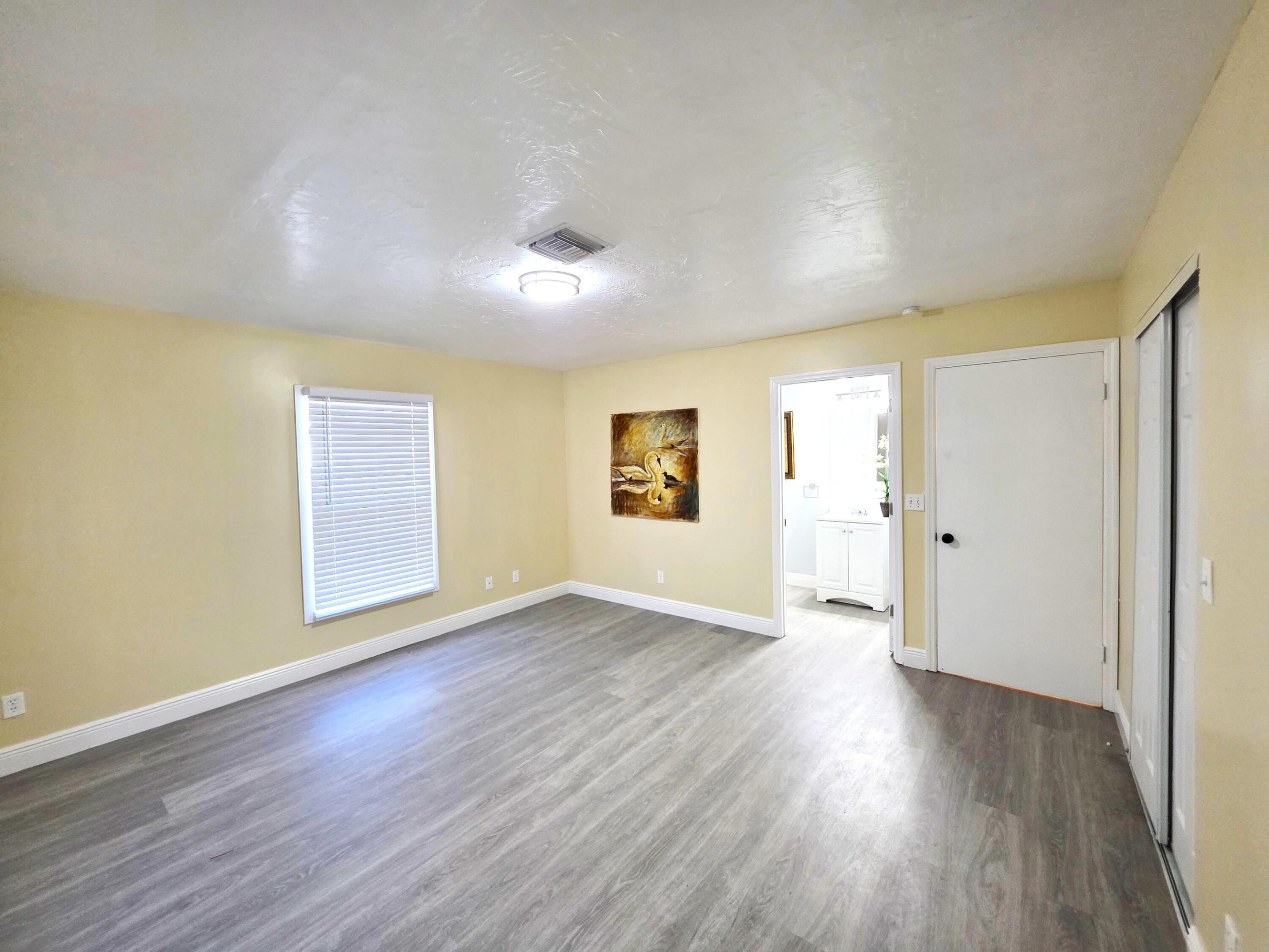 DIXIE HEIGHTS UNIT NO 3 - Residential Lease